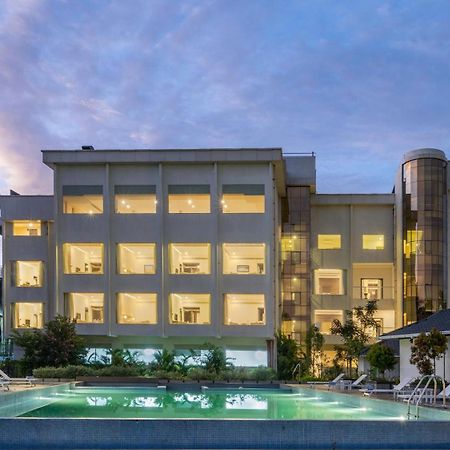 Blue Serene Resort Guruvāyūr Extérieur photo