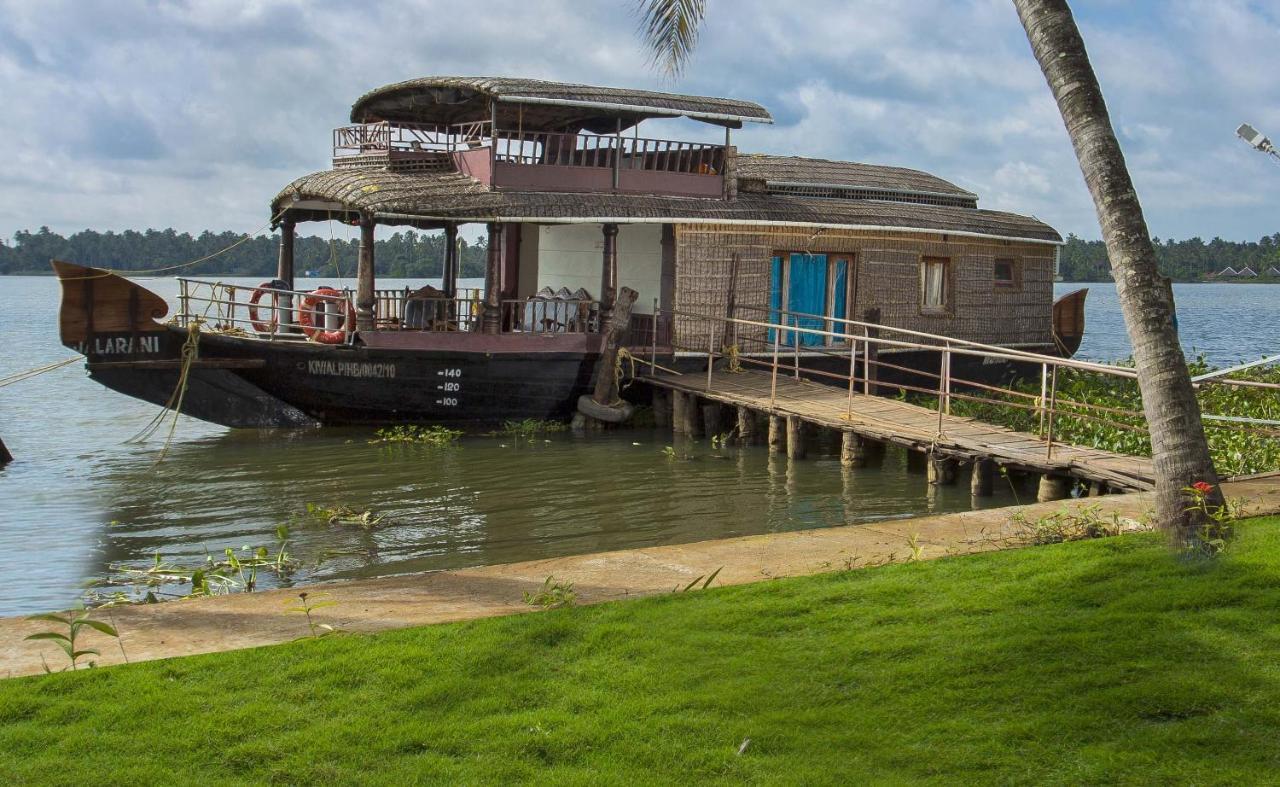 Blue Serene Resort Guruvāyūr Extérieur photo