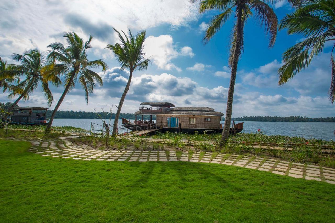 Blue Serene Resort Guruvāyūr Extérieur photo