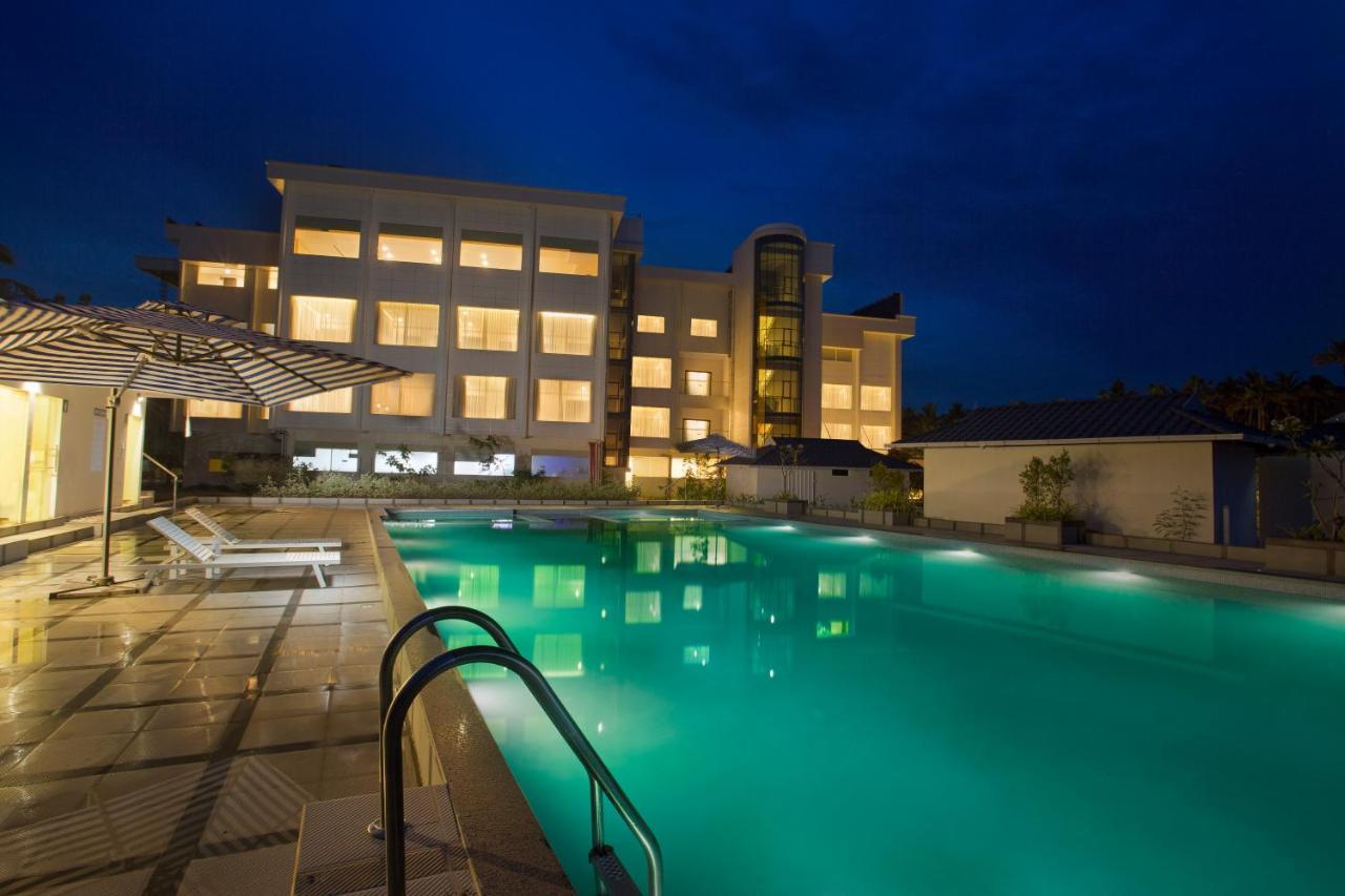 Blue Serene Resort Guruvāyūr Extérieur photo